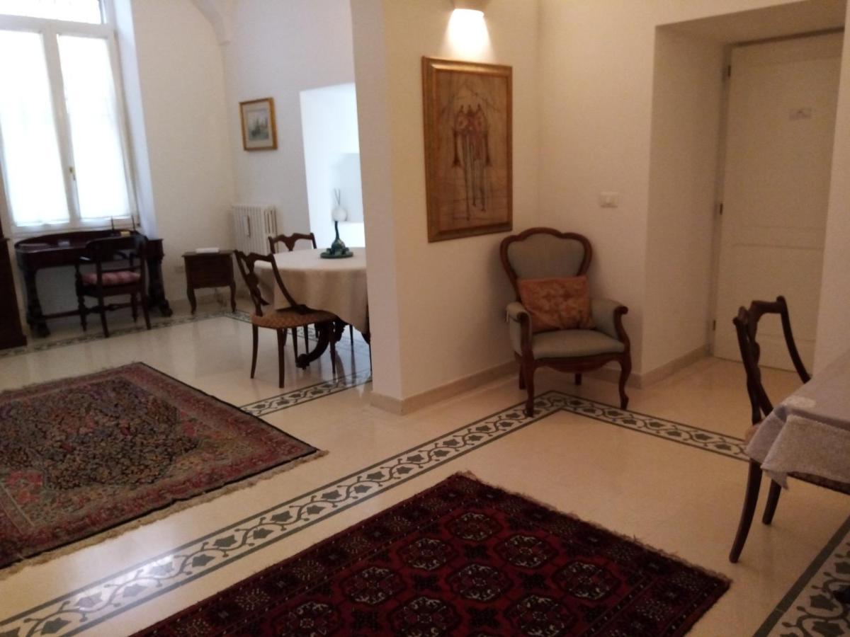 Bed and Breakfast Dimora storica Le Perle Lecce Esterno foto