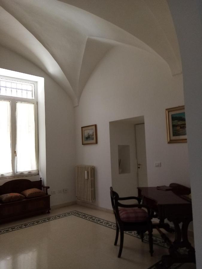 Bed and Breakfast Dimora storica Le Perle Lecce Esterno foto