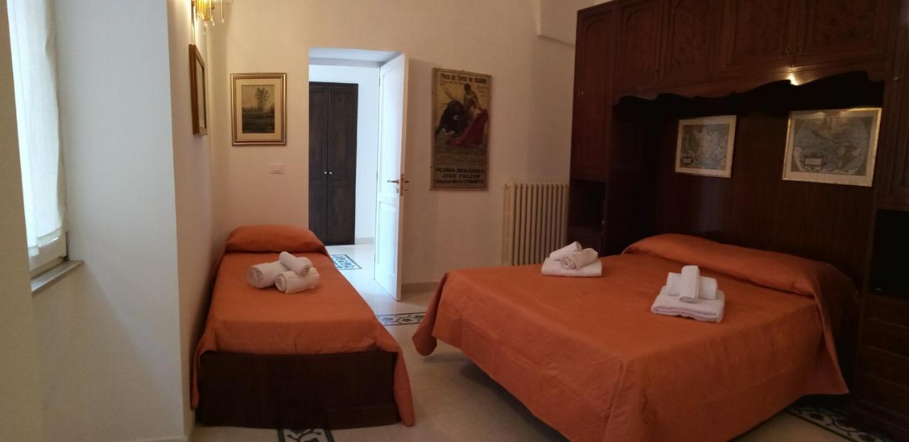 Bed and Breakfast Dimora storica Le Perle Lecce Esterno foto