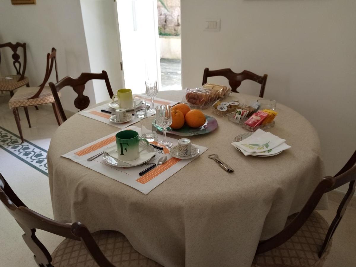 Bed and Breakfast Dimora storica Le Perle Lecce Esterno foto